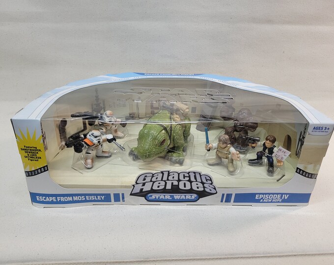 Star Wars Galactic Heroes- Escape from Mos Eisley Playset  Episode IV A New Hope