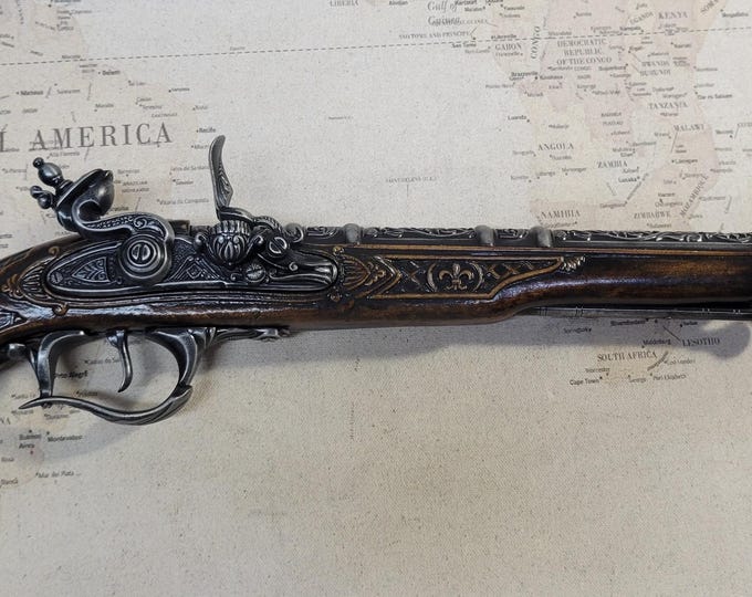 Right Handed Steampunk Style 18th Century Aged Pewter Pirates Arquebus Non Firing Antique Reproduction Flintlock