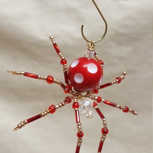 Steampunk Beaded Red/White Dimpled Spider