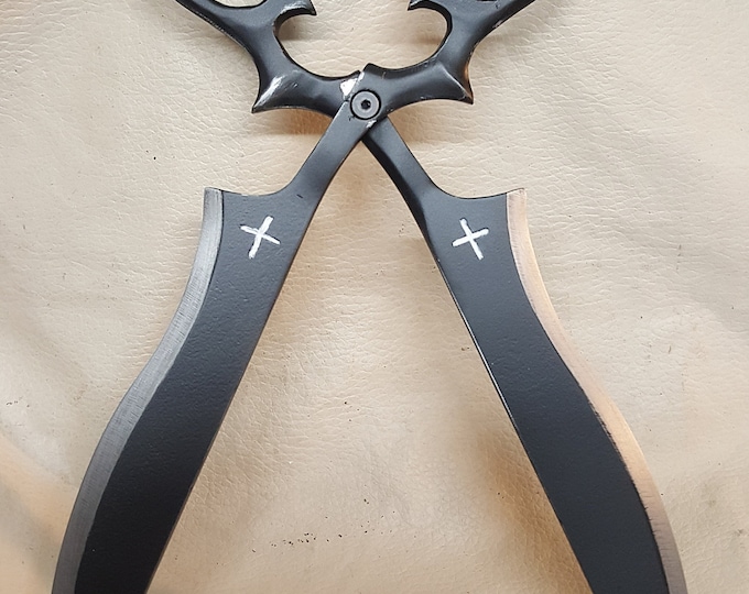 Three's Scissors