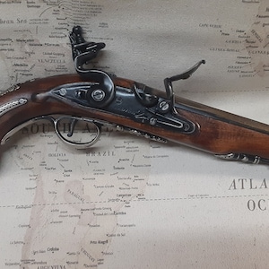 Right Handed George Washington Antique Replica 18th Century Non-Firing Aged Flintlock Replica