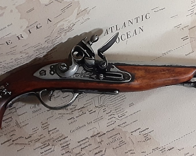 Right Handed Steampunk Style 18th Century Aged Pirate's Non Firing Flintlock