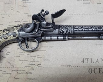 Steampunk Style 18th Century Aged Belgian Non-Firing Antique Reproduction Dueling Flintlock