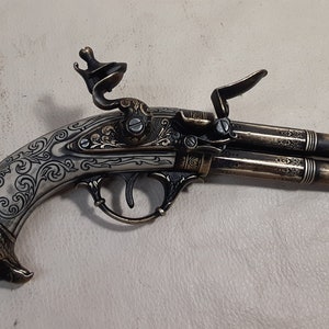 Right Handed Steampunk Style 18th Century Aged French 2x Eagle Head Non-Firing Antique Reproduction Flintlock