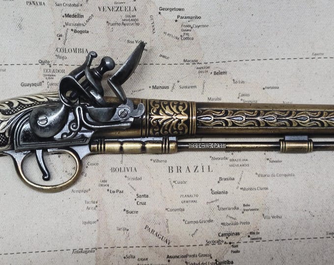 Steampunk Style 18th Century Aged Belgian Non-Firing Antique Reproduction Dueling Flintlock
