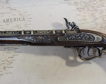 Right Handed Steampunk Style 18th Century Aged Brass and Pewter Pirates Arquebus Non Firing Antique Reproduction Flintlock