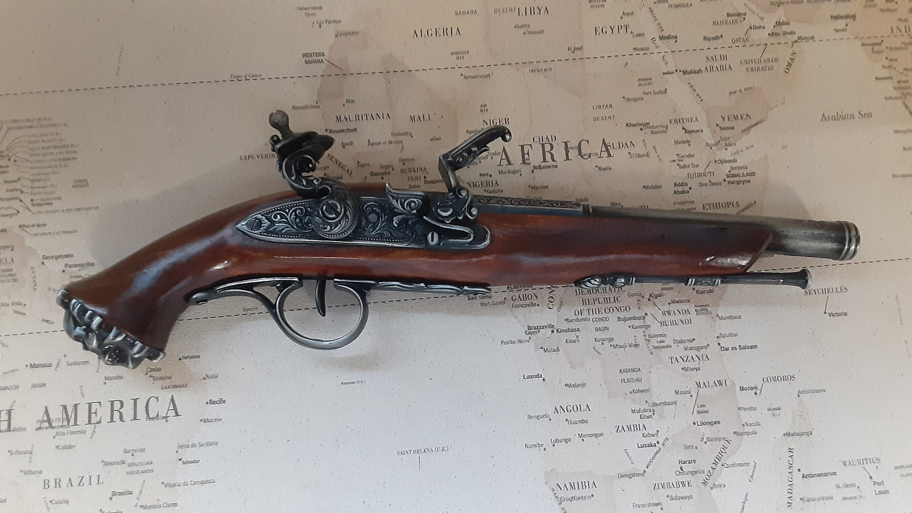 Pirate 18th Century Flintlock Blunderbuss Pistol Gray 