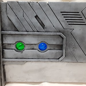 Custom Made Metal Cloud Strife FFVII Remake Buster Sword with Materia Gray Variation