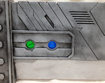 Custom Made Metal Cloud Strife FFVII Remake Buster Sword with Materia Gray Variation