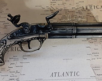 Right Handed Steampunk Style 18th Century Aged White Stock Four x Non-Firing Antique Reproduction Flintlock