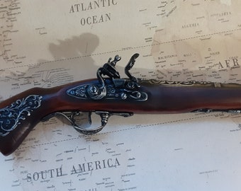Right Handed Steampunk Style Austrian Aged Brass and Pewter Non Firing Antique Reproduction Flintlock Blunderbuss