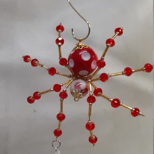 Steampunk Beaded Red/White Dimpled Dew Drop Spider