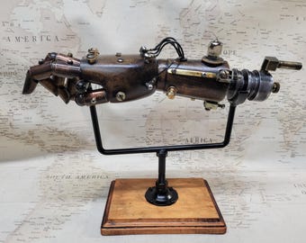 Steampunk Battle Damaged Robotic Aether Powered Android Right Hand Relic W/Table Top Display