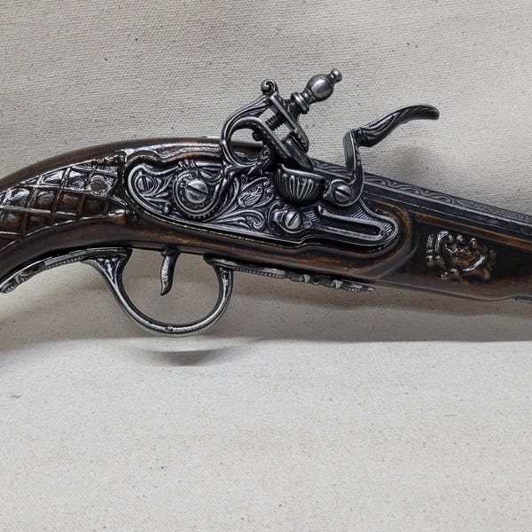 Steampunk Style 18th Century Aged Pirates Non Firing Flintlock