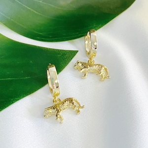 Tiger earrings Gold plated hoop earring with charm Small animal pendant jewelry Tiger charm hoops dangle Daily minimalist huggie hoops cute