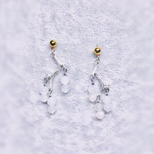 Handmade silver plated branch moonstone earring, tree branch dangle earring, branch earrings, silver plated and moonstone earring, gift for