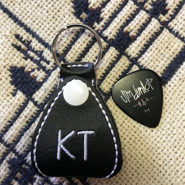 Guitar pick holder keychain, personalized, pick holder, gift for him, gift for her, teacher gift, gift for guitarist, musician gift