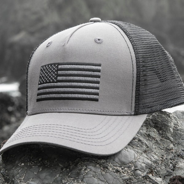 International Tie Black & Grey American Flag Snapback Baseball Hat