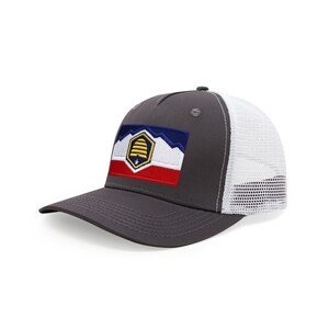 Bandera de Utah: Gorra de béisbol ajustable con cierre a presión y parche bordado.