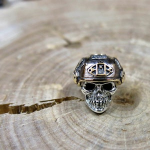 New Soldier Skull bead,Paracord Bead, Knife beads, lanyard beads, keychain bead, bracelet bead, EDS beads.