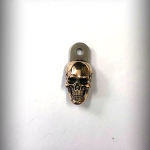 Enchimento de titânio feito à mão com caveira de bronze para faca Rick Hinderer XM-18 XM-24