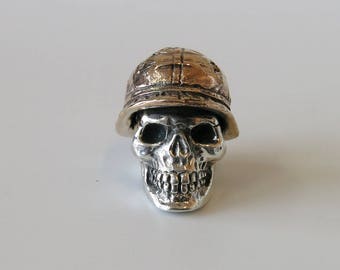 Soldier Skull bead,Paracord Bead, Knife beads, lanyard beads, keychain bead, bracelet bead, EDS beads