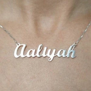 Colar de prata esterlina com nome - Nome personalizado Penadnt - Colar cursivo - Aaliyah