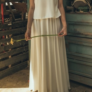 Off white bridal skirt, Maxi bridal skirt, Bohemian bridal skirt, Simple bridal skirt, Off white wedding skirt, Calla lily offwhite skirt