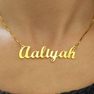 18K ゴールド メッキ - ビッグ ネーム ネックレス - カスタム メイド ネックレス - ゴールド ネーム ペンダント - 筆記体フォント - Aaliyah