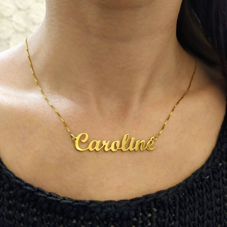 Big Name Necklace Customized Pendant Gold Name Chain Caroline 18k Gold Plated Cursive Nameplate