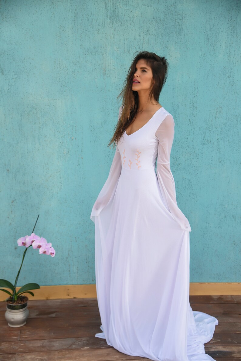 Pirate wedding dress woodland wedding dress with long sleeves | Etsy Pirate wedding dress woodland wedding dress with long sleeves | Etsy