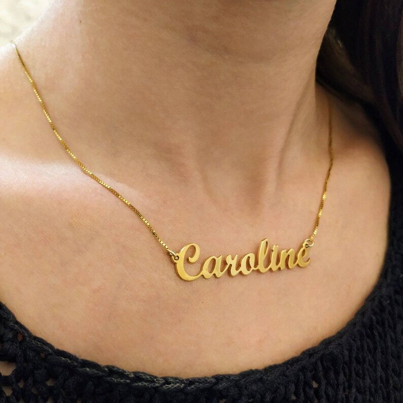 Big Name Necklace Customized Pendant Gold Name Chain Caroline 18k Gold Plated Cursive Nameplate