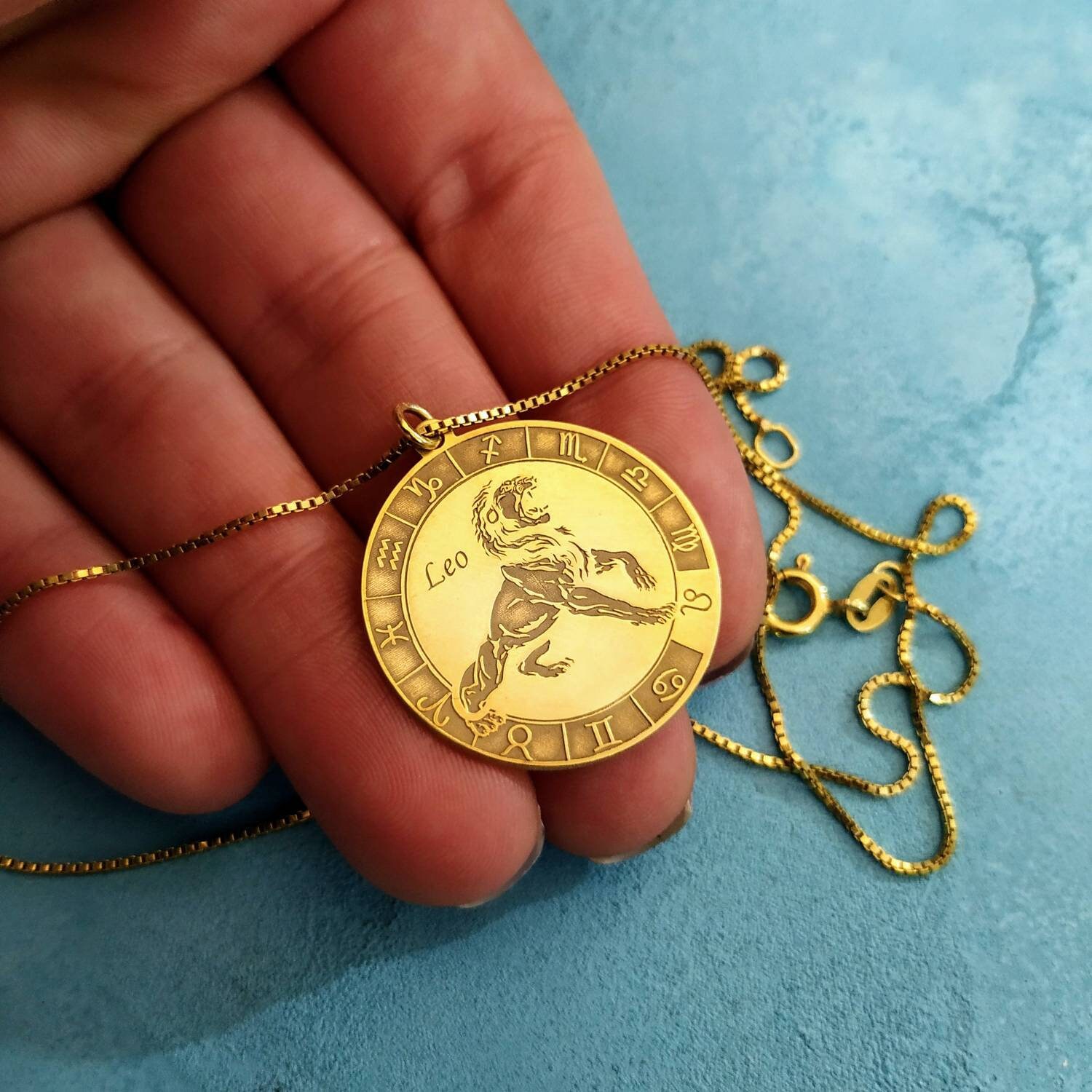 14k Solid Gold Leo Necklace Zodiac Sign Necklace Gold Etsy