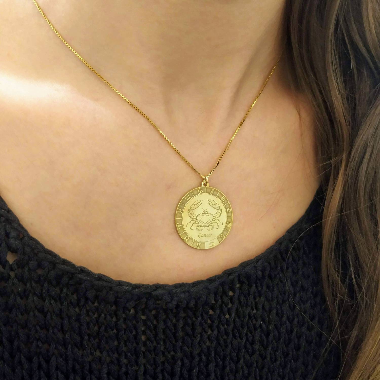 18k Gold Plated Cancer Pendant Zodiac 
