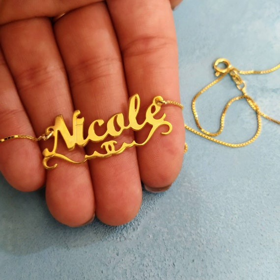 Nicole name best sale necklace