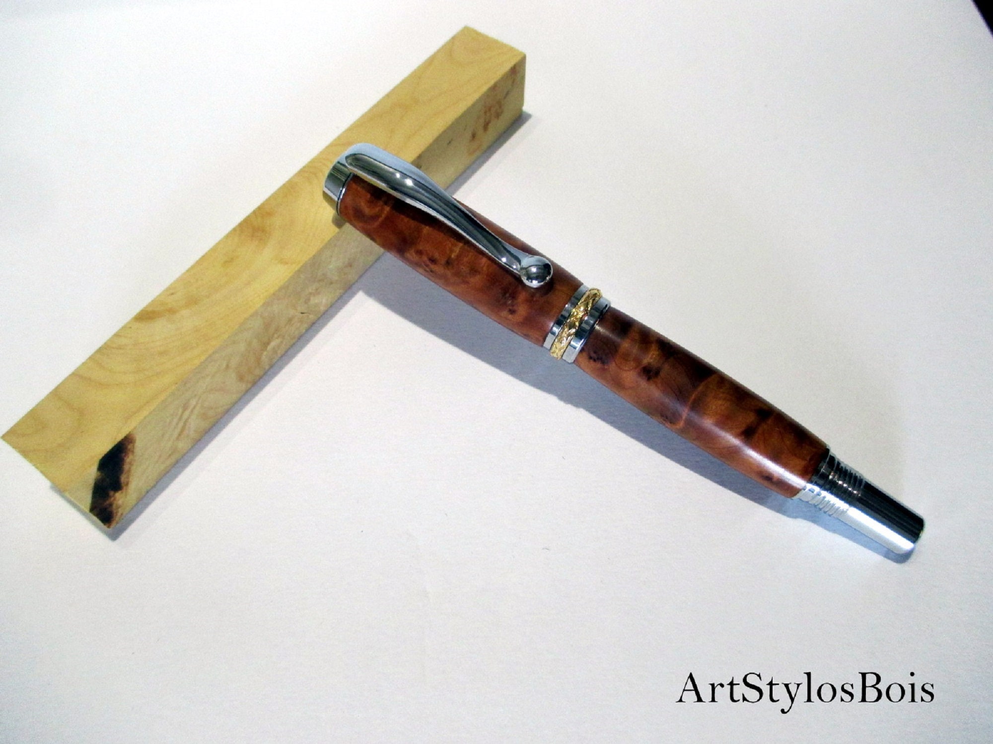 stylo Plume, Roller et Bille en Bois de Loupe Thuya Du Marocfabrication Artisanale Française