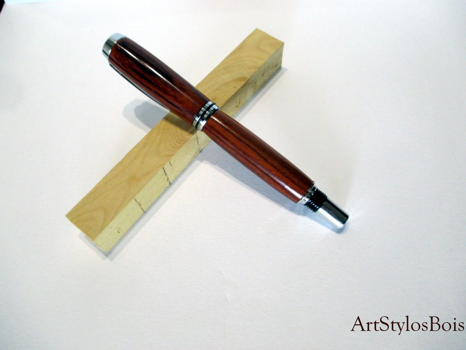 stylo Plume, Roller en Bois de Bokofabrication Artisanale Française