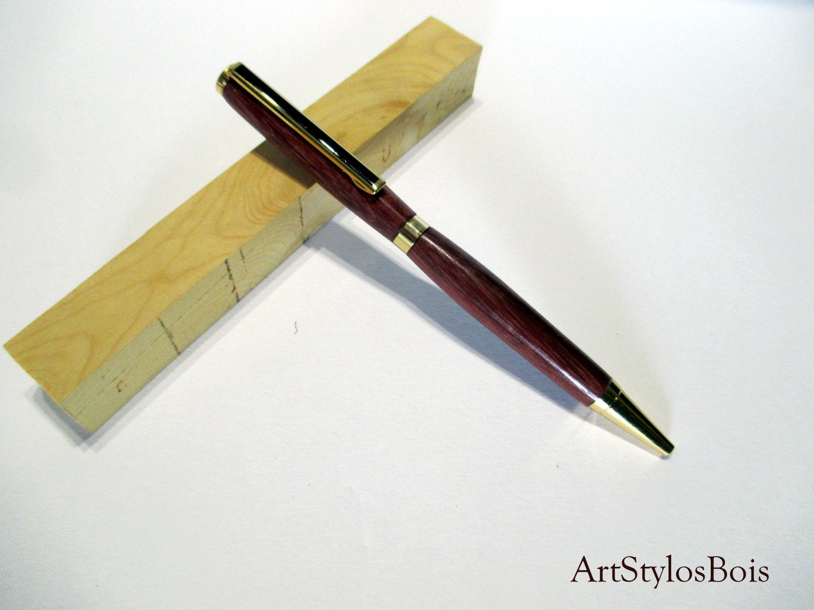 stylo Bille en Bois d'amaranthe Fabrication Artisanale Française