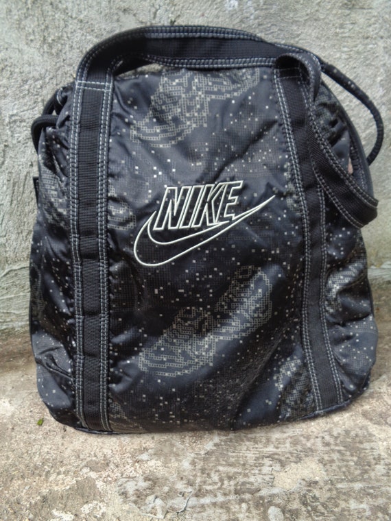 nike shoulder bag vintage