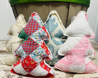 Vintage Quilt Christmas Tree Decor: Upcycled Holiday Pillow
