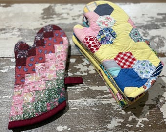 Handmade, XL Vintage Quilt Oven Mitts, Repurposed Quilt Oven Mitts, Vintage Farmhouse Kitchen Oven Mitts, Extra Large