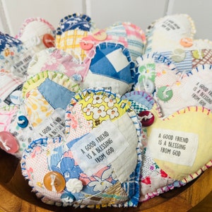 Vintage Quilted Heart Ornament: Cutter Quilt Gift Tag