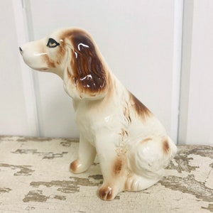 Vintage Spaniel Figurine, Porcelain Dog Figurine, Made in Japan, Cocker Spaniel, Springer Spaniel, Vintage Decor