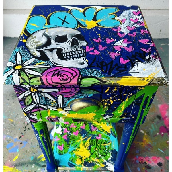 table, side table, end table, nightstand, furniture, graffiti, art, hand-painted, painted furniture, refinished, skulls, skull art, artwork