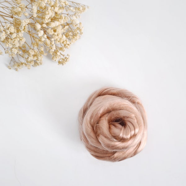 50g of Lyocell Tops /Roving || Shell || DHG Italy