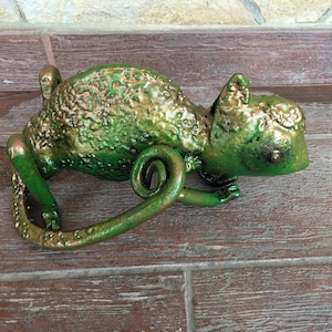 Chameleon, chameleon charm, chameleon art, animal, chameleon accessories, chameleon costume, chameleon figures, chameleon statue,animal gift