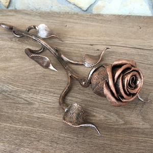 iron rose, metal rose decoration, metal rose sculpture, floral sculpture, unique art work, forging art, Valentine&#39;s day gift, Mother&#39;s day