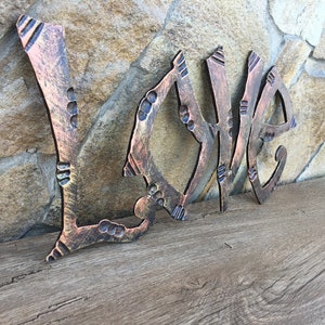 Letras forjadas à mão, letras de ferro, recorte de palavra, placa de sobrenome, placa de casamento, placa de nome personalizada, placa com letras personalizadas, placa, palavra cortada a laser