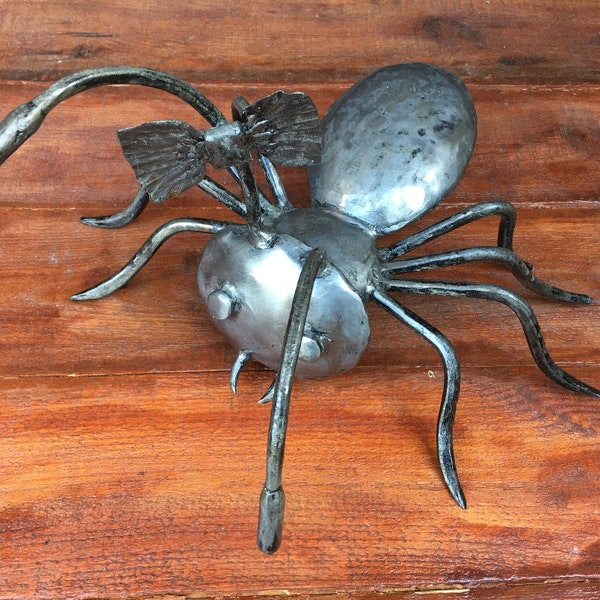 Ant, metal ant, garden decoration, iron gift, ant gift, yard art, lawn sign, lawn art, yard sign, retirement gift, metal animals, yard decor