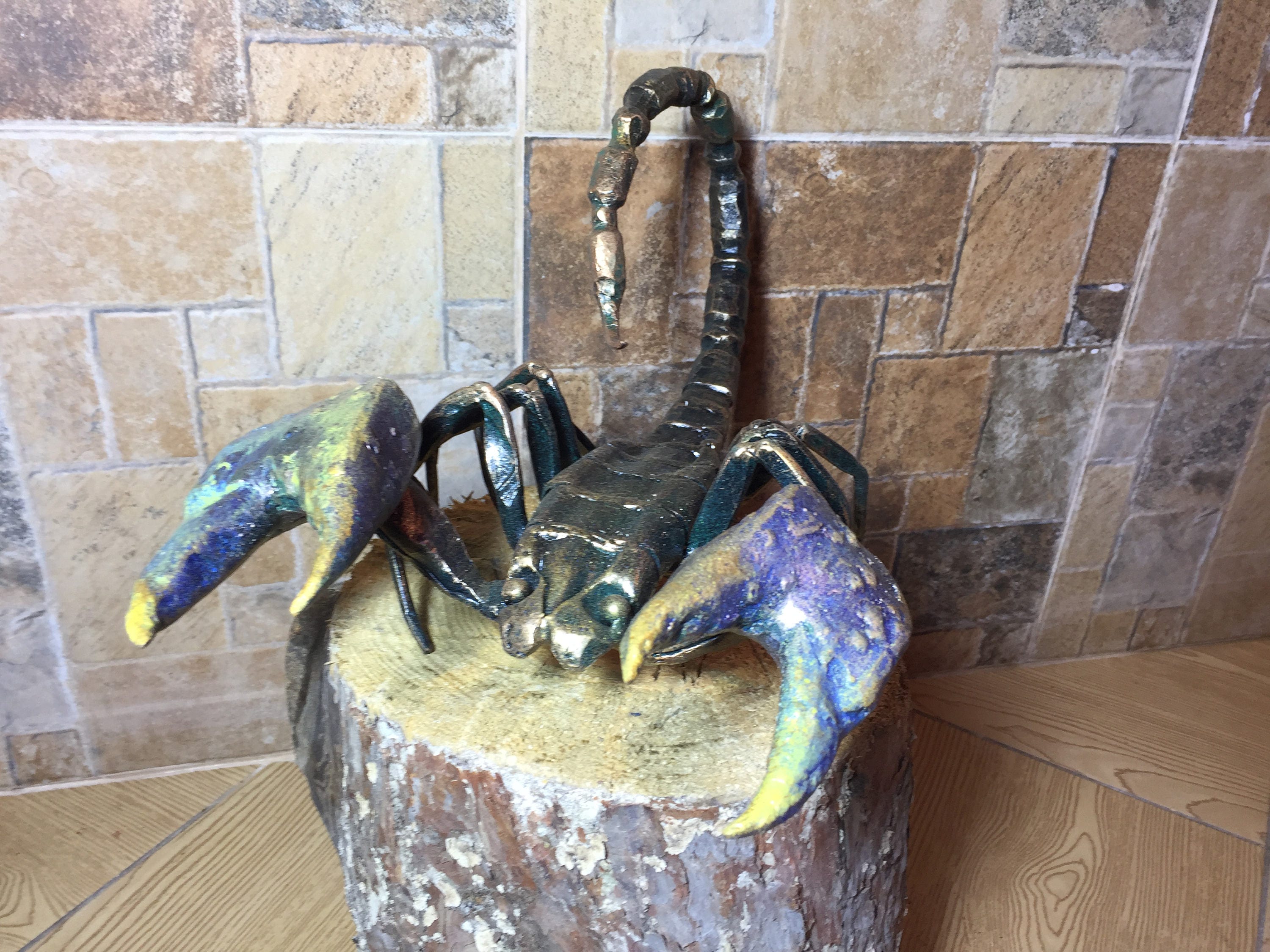 金属製サソリ型インテリア装飾